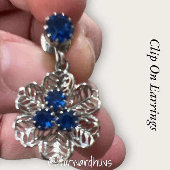 Vintage Silvertone Clip-On Earrings with Blue Rhinestones - Picture 4 of 7